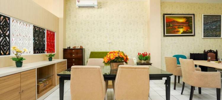 Kupang Gunung Homestay Syariah Near Islamic Center Surabaya Mitra RedDoorz图片