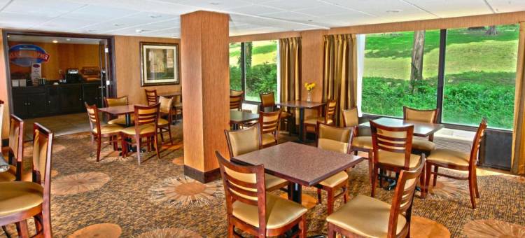 布兰森呗盟套房酒店-中央大街(Baymont by Wyndham Branson - on the Strip)图片