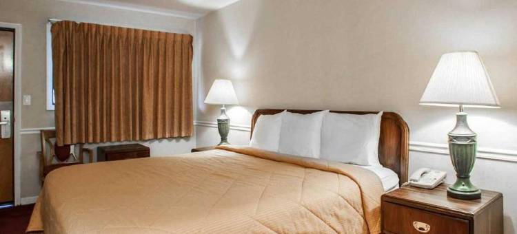 拉格兰奇里昂罗德威酒店(Rodeway Inn Lyons - la Grange)图片