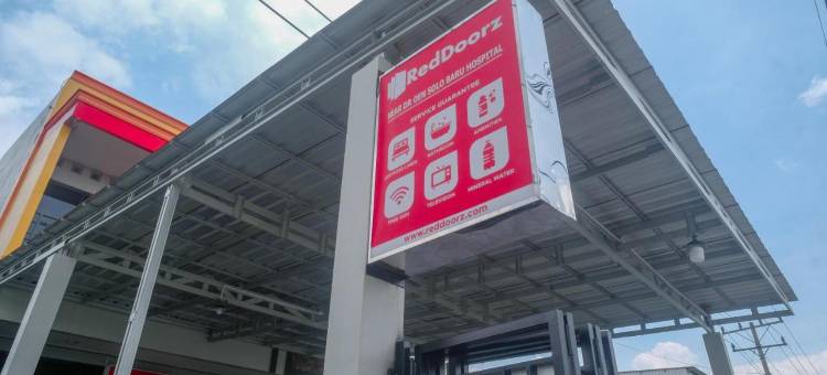 RedDoorz Near Dr Oen Solo Baru Hospital图片