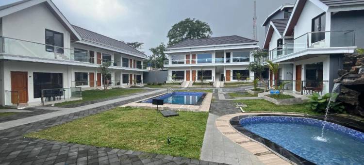 大维贾亚酒店和萨兰甘别墅(Grand Wijaya Hotel and Villa Sarangan)图片