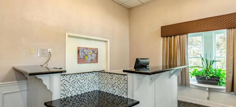 拉德福旅馆(Radford Inn)图片