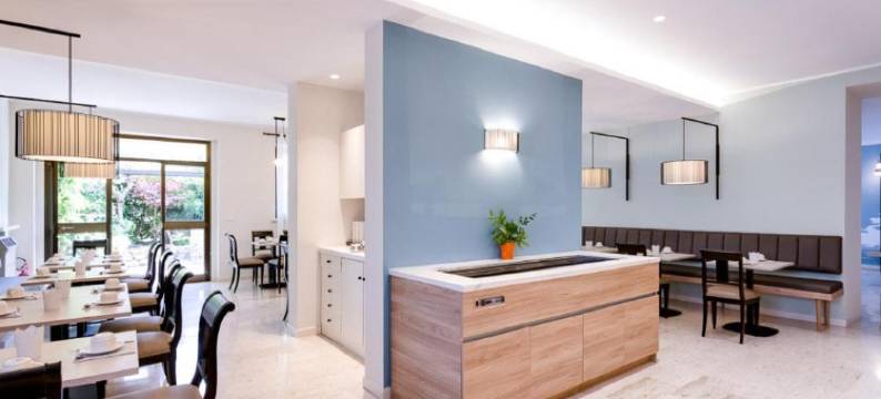 太阳巴多利诺酒店(Hotel Al Sole Bardolino)图片