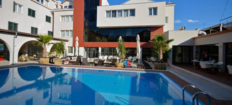 波若维尼克酒店(Hotel Borovnik)图片