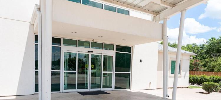 德克萨斯克利本 6 号汽车旅馆(Motel 6 Cleburne, TX)图片