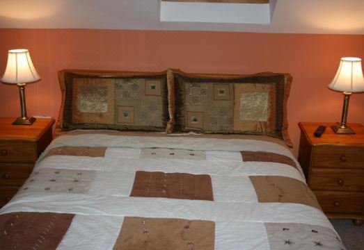 Avarest Bunratty B&B Hotel Overview