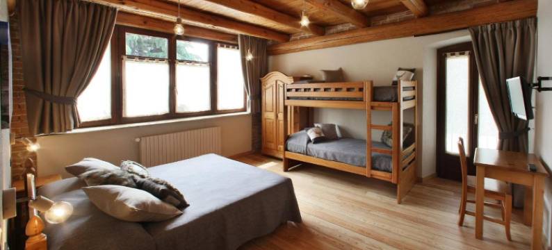 奥奇塔纳比安卡宾馆(Locanda Occitana Cà Bianca)图片