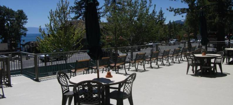 太浩湖市胡椒树旅馆(Pepper Tree Inn Tahoe City)图片