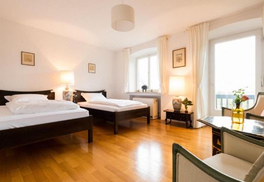 Villa Sawallisch Hotel Overview