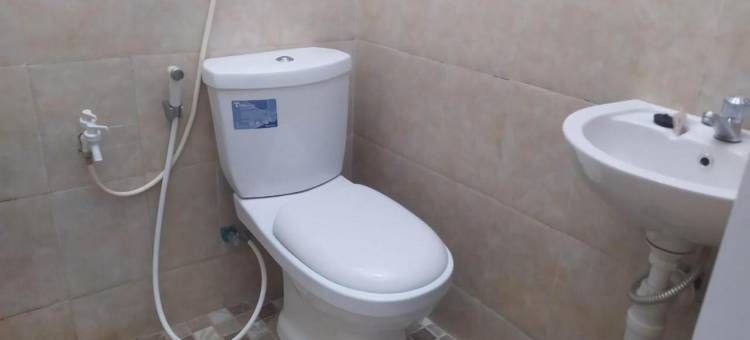 红多兹伊斯兰酒店-近特加尔塔兰斯马特(RedDoorz Syariah Near Transmart Tegal)图片