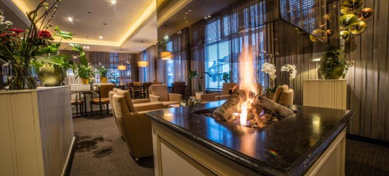 狄恩霍尔恩餐厅酒店(De Eenhoorn)图片