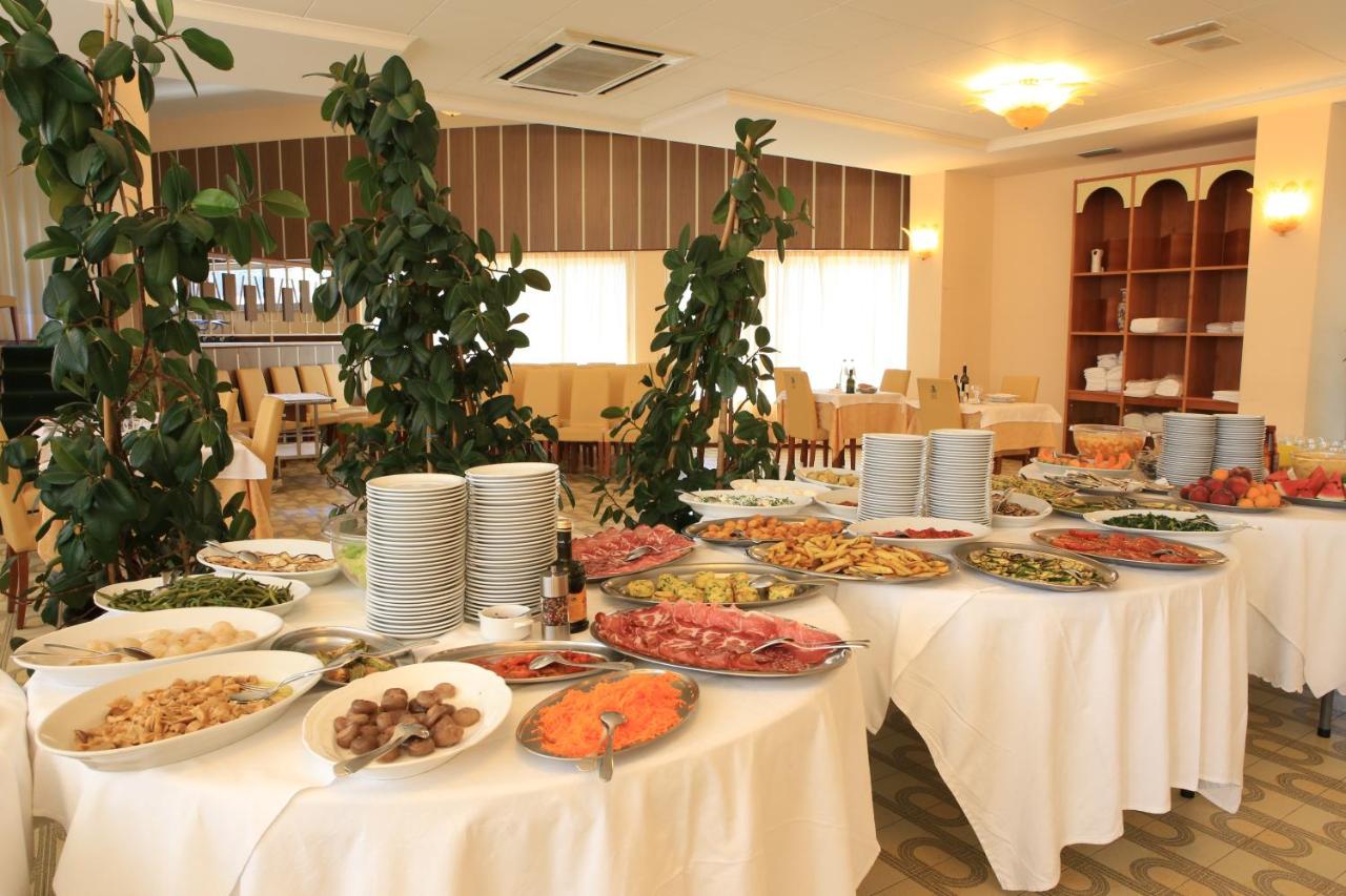 Hotel Calabresi Over view