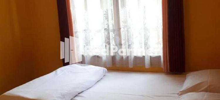 布罗莫英达乐斯塔里民宿-美特拉-RedDoorz(Bromo Indah Lestari Homestay Mitra RedDoorz)图片