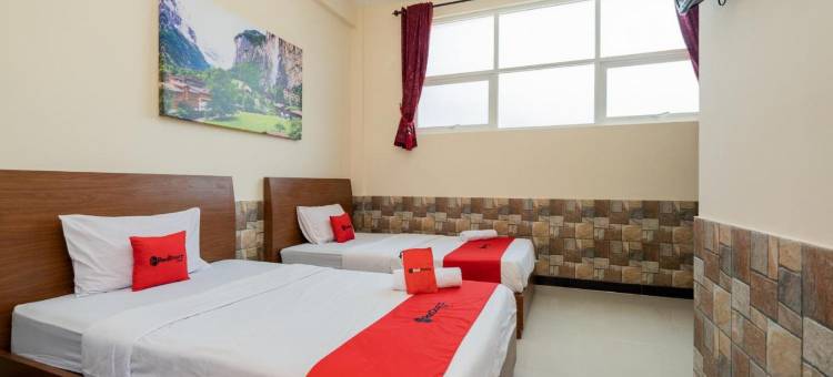 巴图夜晚美丽附近伊斯兰瑞德多兹酒店(RedDoorz Syariah Near Batu Night Spectacular)图片