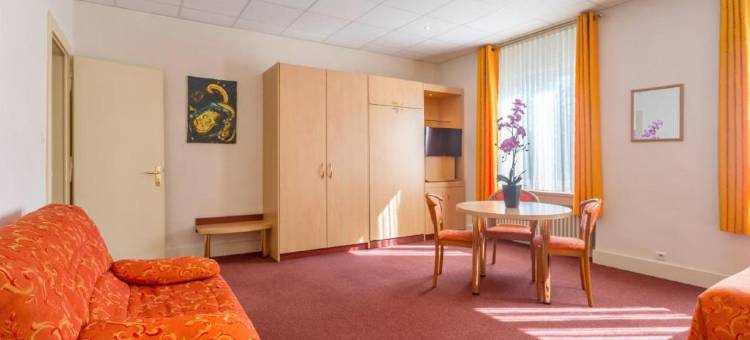 雷蒙特酒店(Logis Hotel Restaurant Remotel)图片