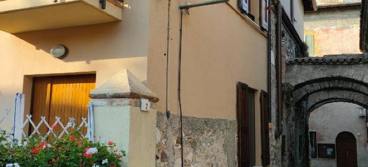 西尔苗内奢华套房酒店(Luxury Suite Sirmione)图片