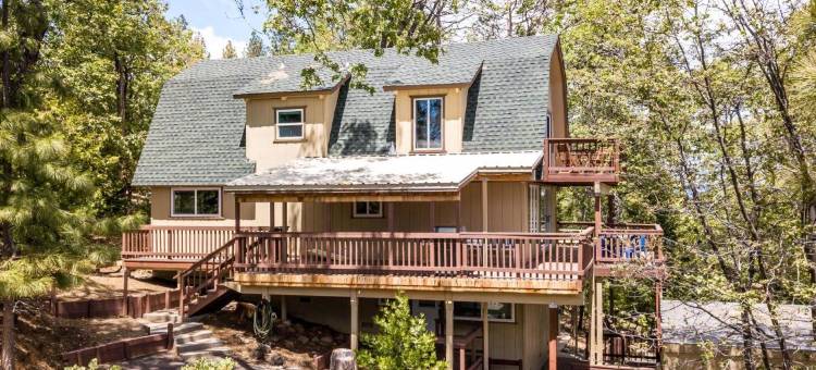 Eagle View Mountain Retreat with Stunning Views, Hot Tub, Decks, 1 Acre图片