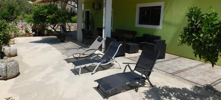 Apartments Leo Janjina图片