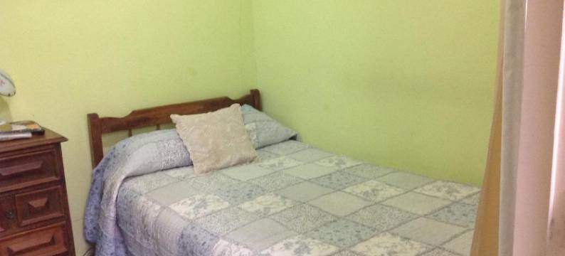 雷诺阿旅馆(Hostal Renoir)图片