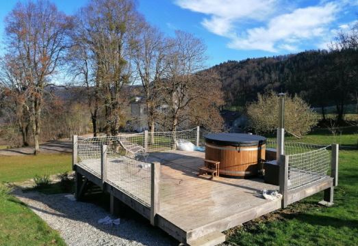 Monchateau étoilé, hébergement Insolite Avec SpaHotel Overview