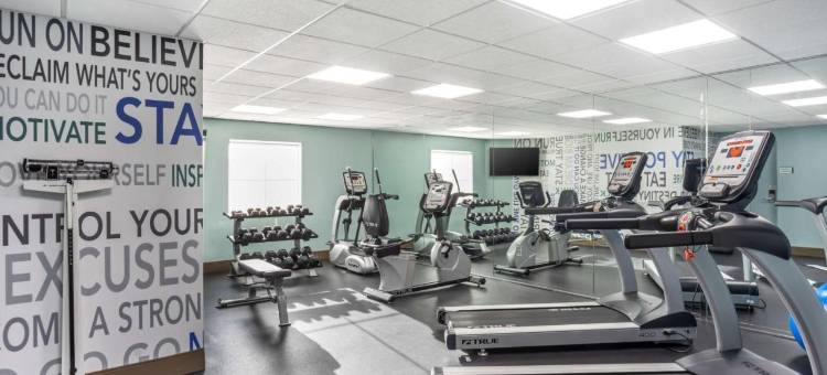 贝斯特韦斯特优质威尔克斯巴雷斯克兰顿优质机场酒店(Best Western Plus Wilkes Barre-Scranton Airport Hotel)图片