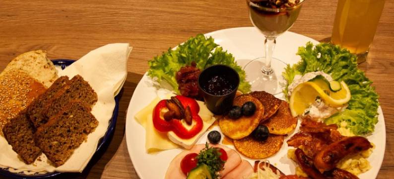 巴鲁斯鲁塞克罗酒店(Ballum Slusekro)图片