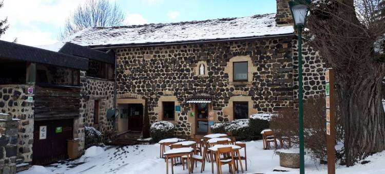 圣朱利安沙特伊上罗亚尔 VVF 度假园区(Vvf Haute Loire Saint-Julien-Chapteuil)图片