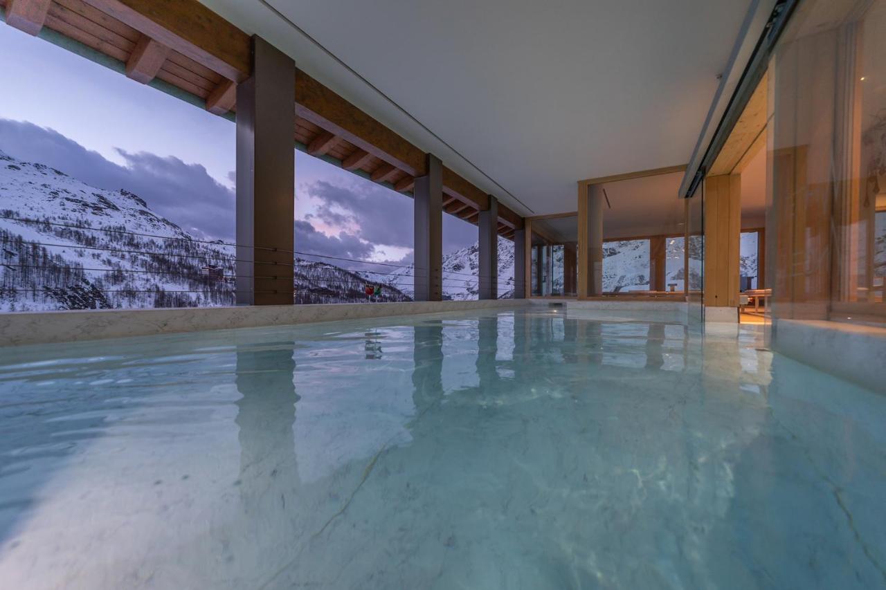 White Angel Hotel Over view