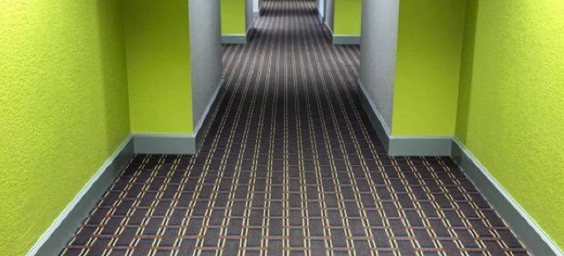 哈里森温德姆速8酒店(Super 8 by Wyndham Harrison OH)图片