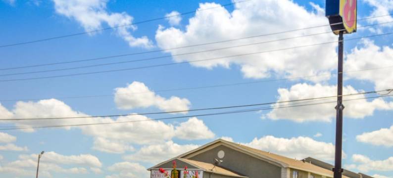 阿德莫尔速8酒店(Super 8 by Wyndham Ardmore)图片