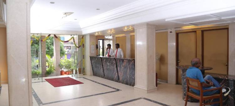 苏尔古鲁酒店(Hotel Surguru)图片