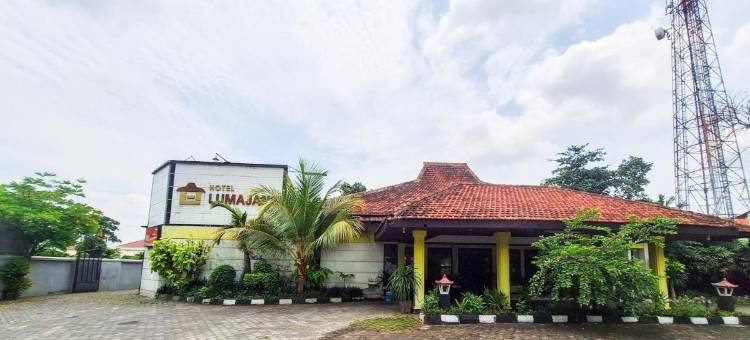 RedDoorz near Stadion Semeru Lumajang Jawa Timur图片