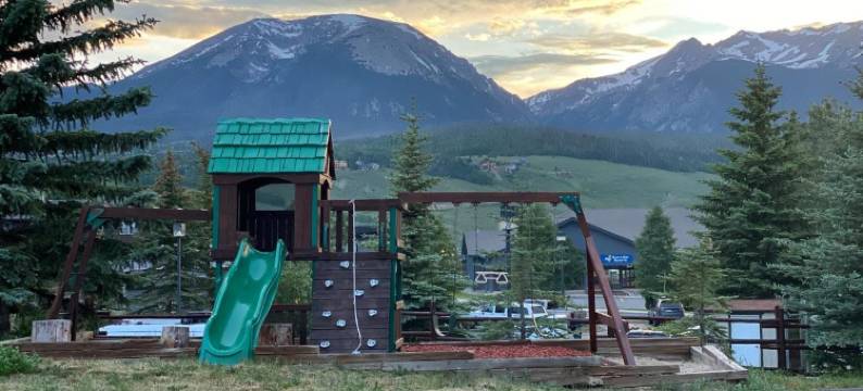 狄龙旅馆(Dillon Inn)图片