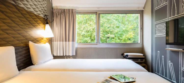 宜必思茹伊昂若萨韦利济酒店(Ibis Jouy-en-Josas Vélizy)图片