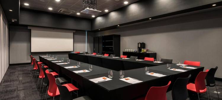 圣地亚哥普罗维登西亚诺富特酒店(Novotel Santiago Providencia)图片