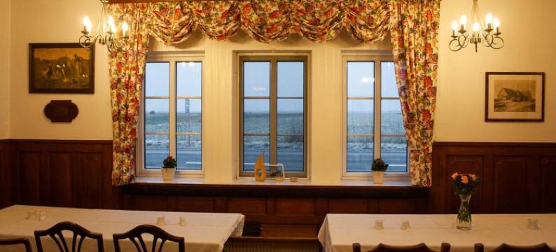 巴鲁斯鲁塞克罗酒店(Ballum Slusekro)图片