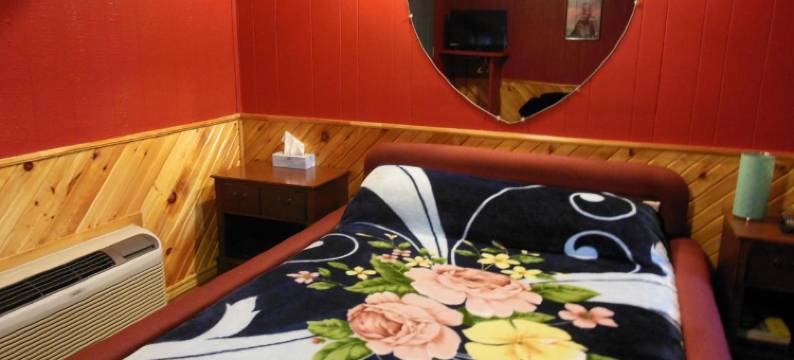 庭院汽车旅馆(Motor Court Motel)图片