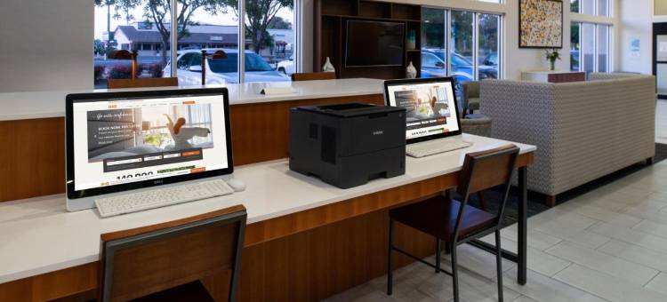 Holiday Inn Express 马德拉(Holiday Inn Express MADERA-YOSEMITE PK AREA by IHG)图片