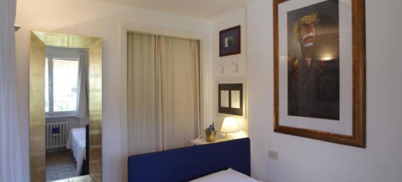 拉洛坎迪纳住宿加早餐旅馆(La Locandina)图片