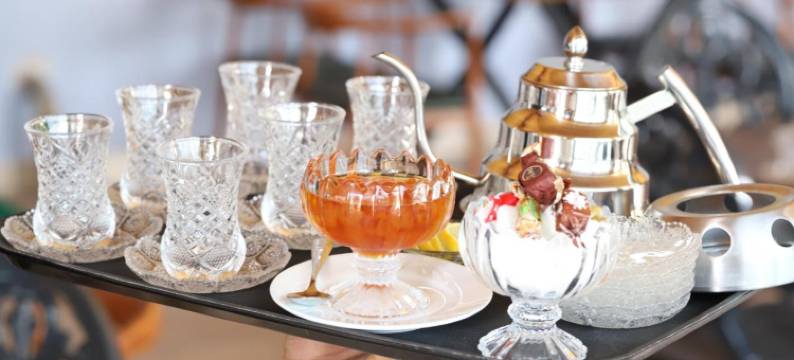 豪华家庭酒店(Deluxe Family Hotel)图片