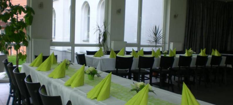 斯恩兹维斯赫恩酒店(Hotel zwischen den Seen)图片