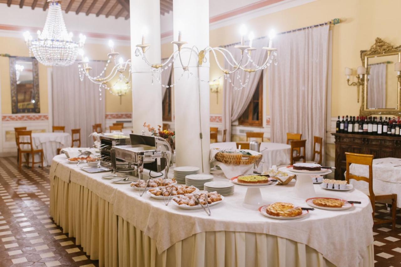 Il Piccolo Castello Over view