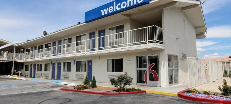 阿尔伯克基城6号汽车旅馆(Motel 6 Albuquerque, NM - Midtown)图片