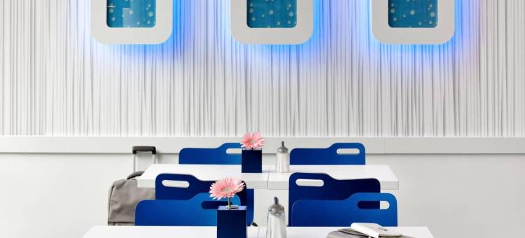 宜必思快捷杜伊斯堡城市内港酒店(Ibis Budget Duisburg City am Innenhafen)图片