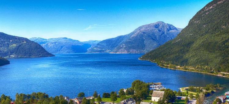 欣萨维克峡湾贝斯特韦斯特精选酒店(Kinsarvik Fjordhotel, Best Western Signature Collection)图片