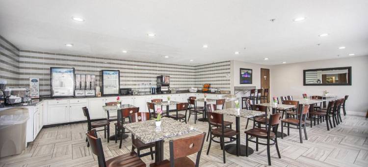 格兰德黑文温德姆呗盟套房酒店(Baymont by Wyndham Grand Haven)图片