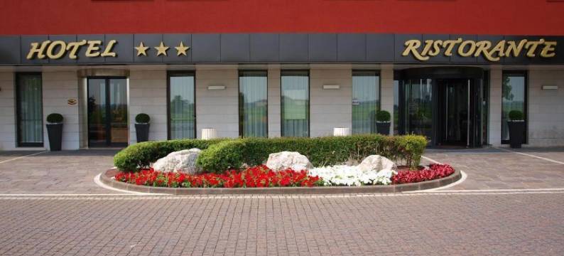 杰尔达餐厅酒店(Hotel Ristorante Giada)图片