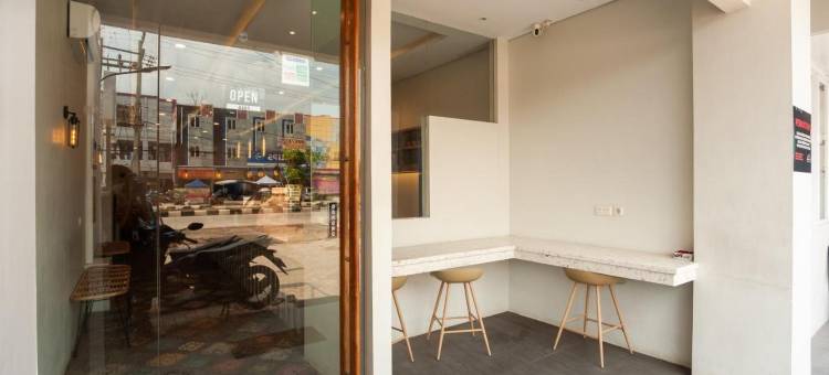 RedDoorz Plus at Eskole Itera Lampung图片