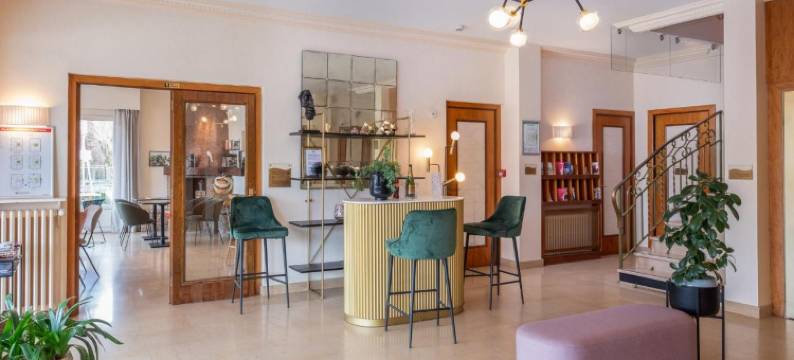 Cit'Hotel 洛吉斯德布鲁酒店(Cit'Hotel Logis de Brou, Bourg en Bresse)图片