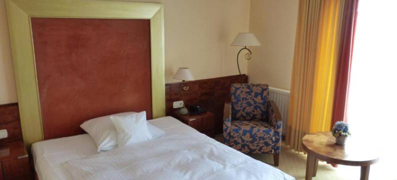 罗素酒店(Hotel Roshop)图片